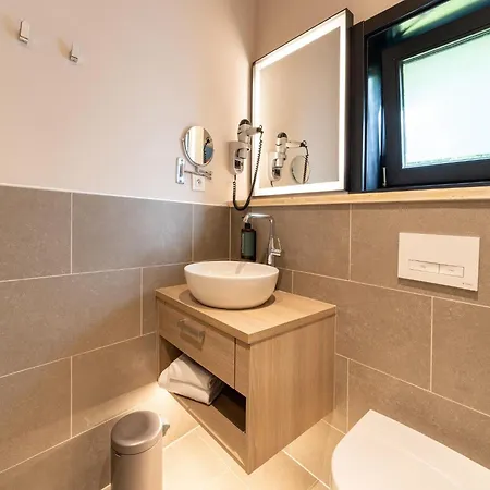 Lakeside Luxury Mansion By Belvilla Ferienhaus