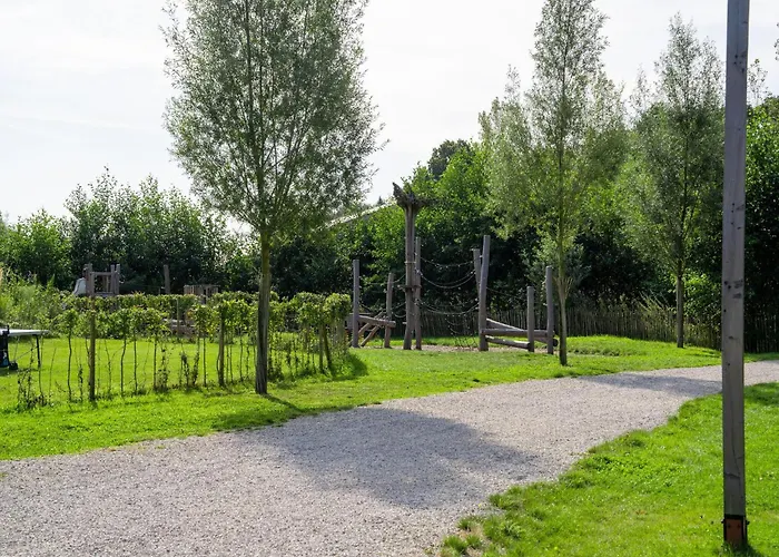 Holiday home Lakeside Luxury Mansion By Belvilla *