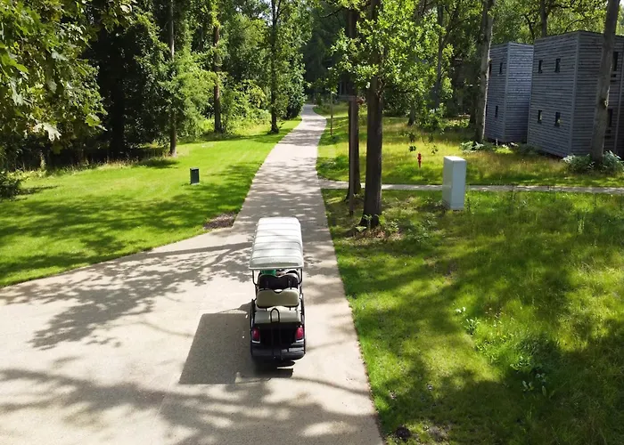 Lakeside Luxury Mansion By Belvilla